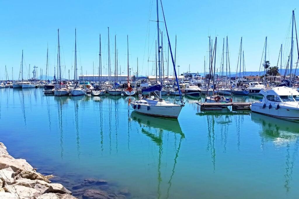 Apartamento, Estudio En La Playa Playa de Gandia Kültér fotó
